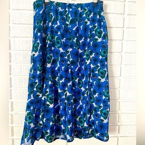 flower pattern flowy skirt